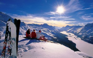 snowboarding-in-the-alps-wide
